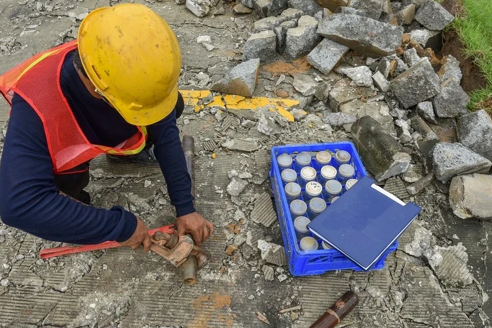 Límites de Atterberg en Suelos de Valparaíso: Caracterización para Cimentaciones Seguras